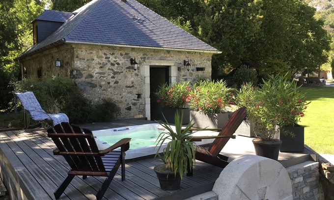 Ayzac-Ost House | Prestigious renovated barn