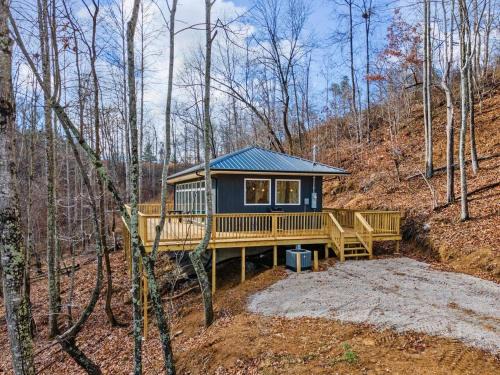 Denniston Ski Chalet | Primrose - Cave Run Lake OR Red River Gorge KY