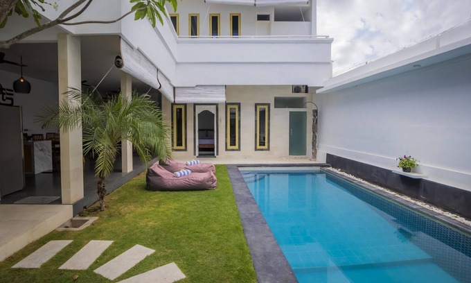 Sunset Road Villa | Private 3BR Villa + Pool + 800m from Seminyak Centre