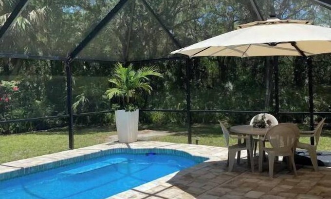 North Port House | Private, beautiful house with a heated pool
