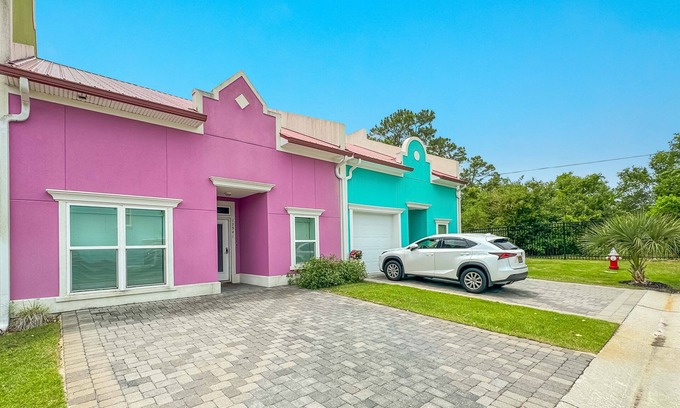 Sunset Pass Condo | PRIVATE CONDO IN BANANA BAY COMMUNITY, PRIVATE BEACH!