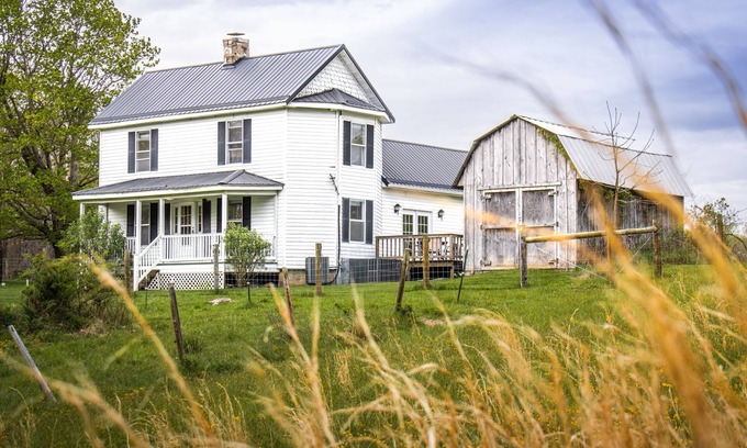 Mt Lookout Other | Private Farm. Located between New River Gorge and Summersville Lake.