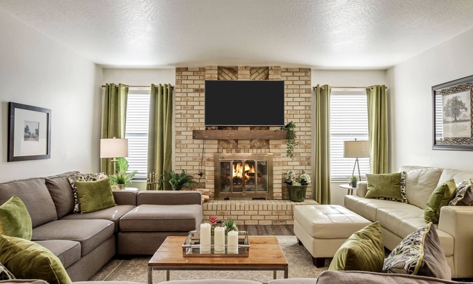Cottonwood Heights House | Private Hot tub-Between Big &Little Cottonwood Cny