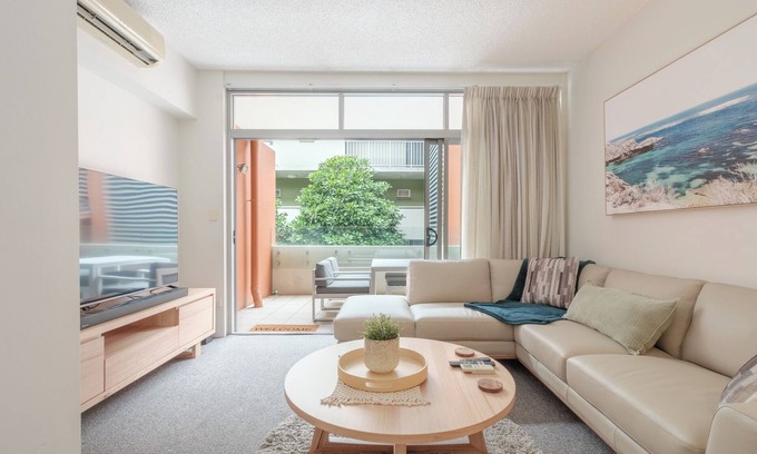 New Farm Apartment | Private Oasis! 3Bed/2Bath/1Car ~ 5mins to CBD