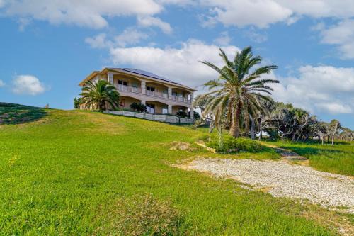 Rockport Villa | Private Pier Waterfront Fulton Villa!