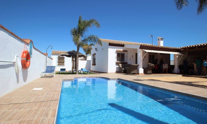 Campano House | Private pool, aircondition, 4 bikes for free use, sunloungers and barbecue - Casa Jorge -