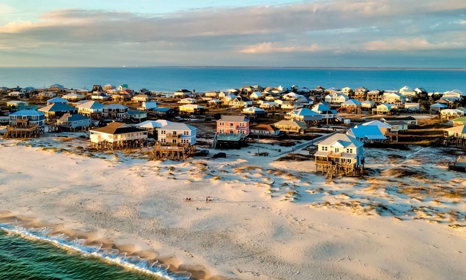 Dauphin Island House | Private Pool, Gulf View Beach House - Wave Loudest