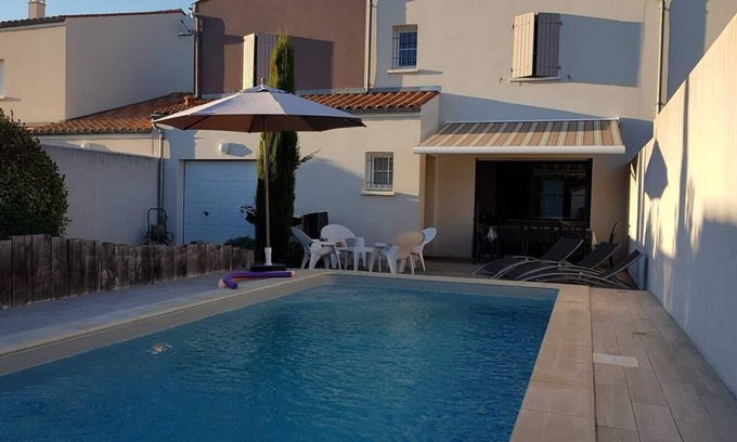 Arces House | Private pool heated to 29 ° C from April to November Maison de Palès