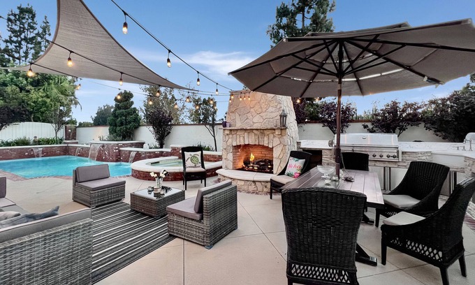 Laguna Niguel House | Private Pool Home With Spa, Outdoor Fireplace and BBQ! Close To Beach!