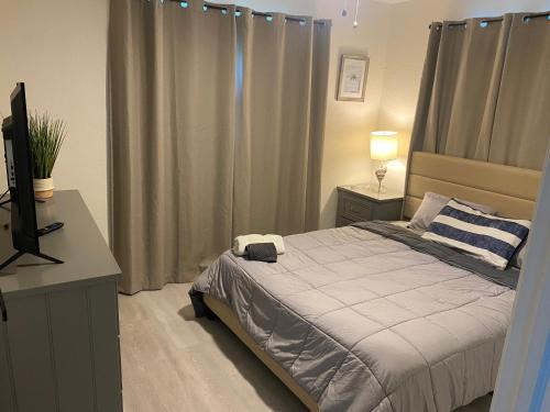 Fort Lauderdale House | Private Room in Spacious 3-Bedroom Home