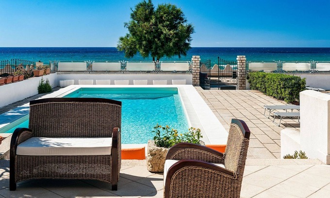 Cornino Villa | Profumo di Mare - Beachfront rental with private pool, Sicily