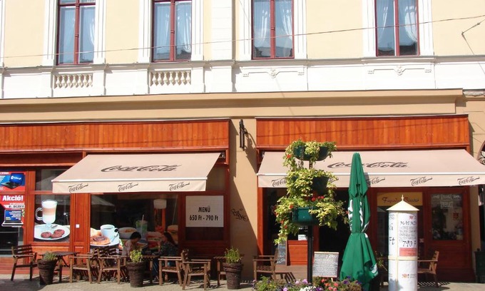 Miskolc House | Promenade Panzió