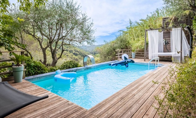 Saint-Roman House | Provençal Cottage with 3 Bedrooms, Private Pool and Spa, Very Quiet and Natural
