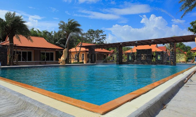 Chumphon Resort | Pueanjai Resort and Restaurant