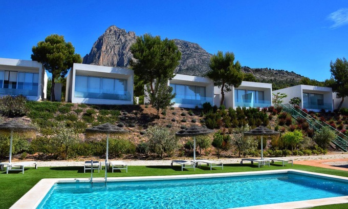 Finestrat Hotel | Puig Campana Nature Suites Hotel & BTT