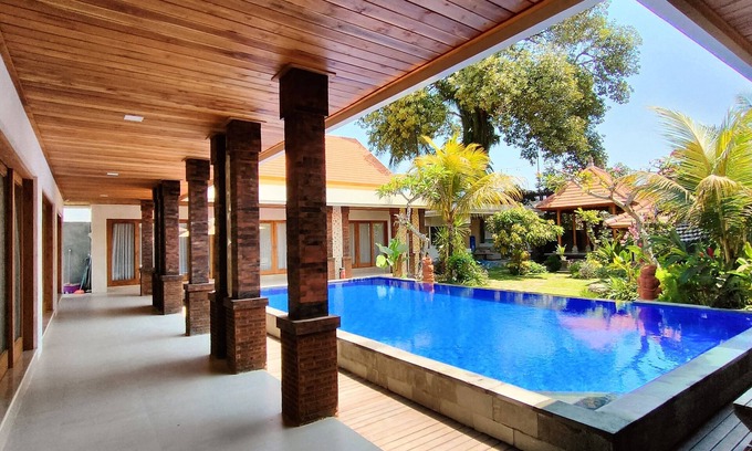 Karangasem Hotel | Puri Abian Ari
