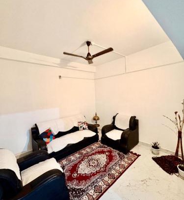 Sualkuchi Apartment | Puspalay Homestay