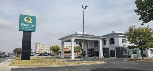 Roswell Hotel | Quality Inn & Suites Roswell North