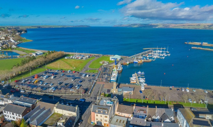 Stranraer Apartment | Quay Head View Aparthotel