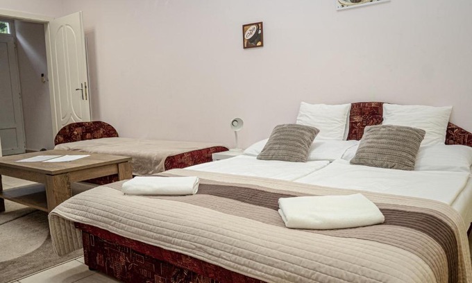 Hajduszoboszlo Bed & Breakfast | Quelle Villa Hajdúszoboszló