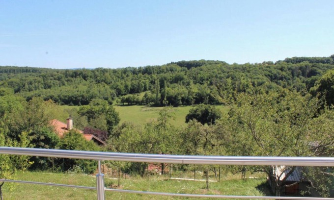 Bondeval Apartment | Quiet accommodation in the countryside, close to nature, towns nearby