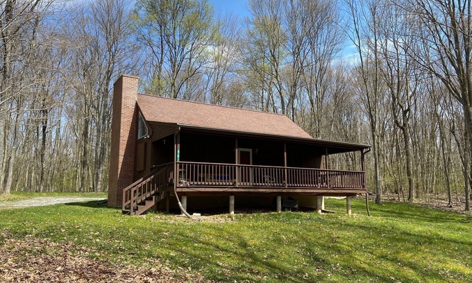 North Bend House | Quiet Home In The Mountains Of Clinton County