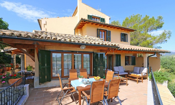 Inca House | Quiet location in Inca, mountain views, private pool, modern facilities, ideal