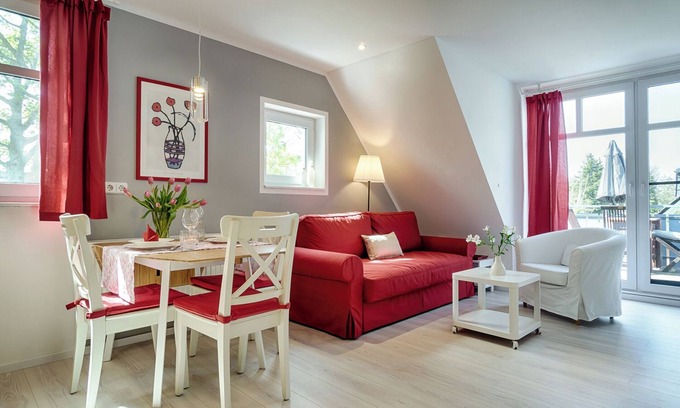 Ostseebad Prerow Apartment | Quietly situated apartment for up to 2 p. + infant, sauna, WLAN, balcony, bicycle shed