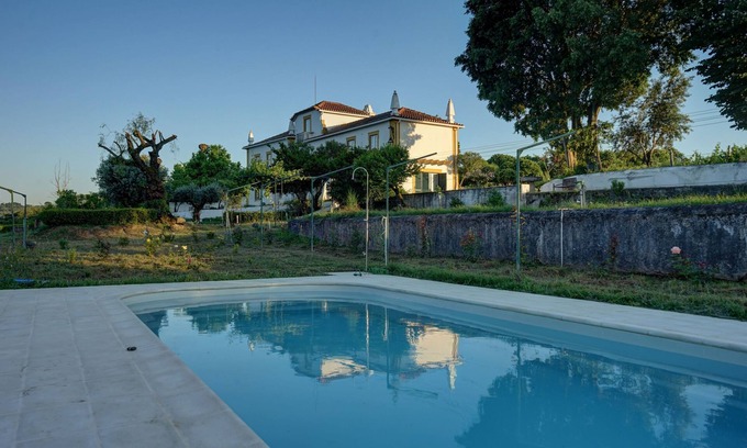 Abrantes Cottage | Quinta with view over the Tejo