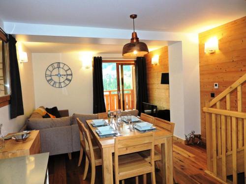 Les Gets Apartment | Résidence Le Kilimandjaro - 3 Pièces + cabine à deux pas du centre village MAE-1041