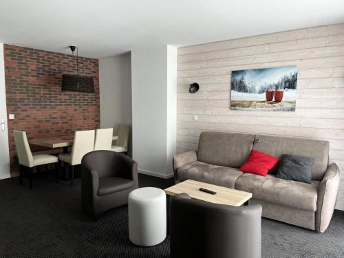 Eaux-Bonnes Apartment | Résidence Le Portillo - Piscine - 2 Pièces pour 6 Personnes MAE-6203