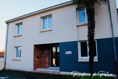 Saint-Laurent-sur-Sevre Apartment | Résidences du Palmier