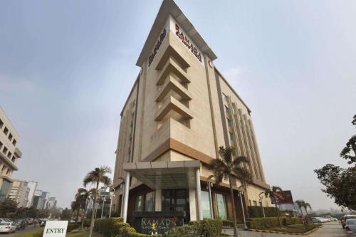 Sushant Lok Hotel | Ramada Gurgaon Central