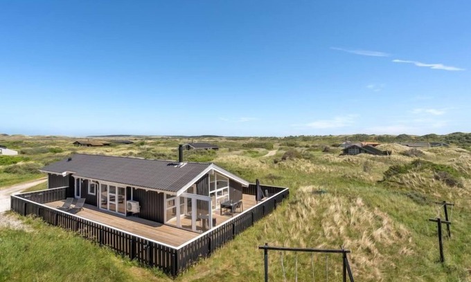 Hjørring House | "Randulf" - 450m from the sea by Interhome