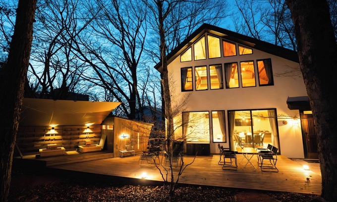 Yamanakako House | Ranked 10th in Japan for private lodgings with saunas Maximum 10 people Large windows and wooden/Minamitsurugun Yamanashi