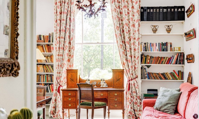 Primrose Hill Apartment | Rare find in Primrose Hill with Park Views