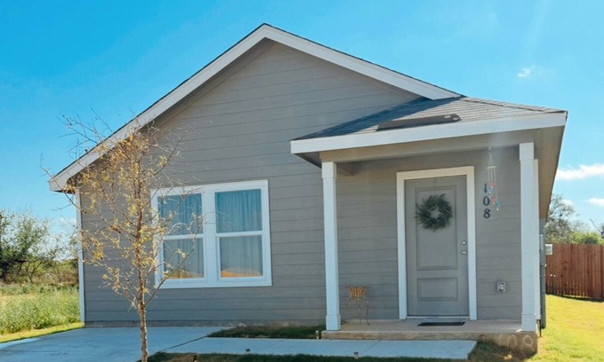 Pleasanton House | Rawhide Ridge in Pleasanton