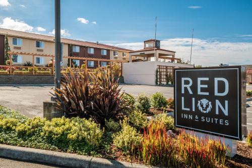 Sequim Hotel | Red Lion Inn & Suites Sequim at Olympic National Park