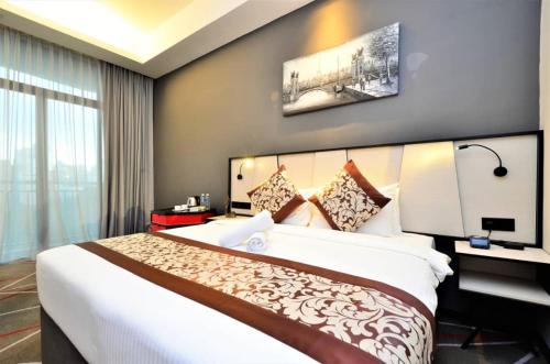 Kuala Lumpur City Centre House | Red M101 Dang Wangi By Oak Tree