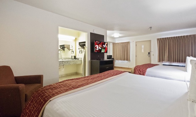 Central Oklahoma City Hotel | Red Roof Inn Oklahoma Airport – I-40 W/Fairgrounds