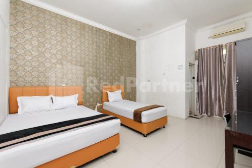 Banda Aceh Hotel | RedDoorz at Wisma Nabila Syariah near Masjid Raya Baiturrahman Banda Aceh