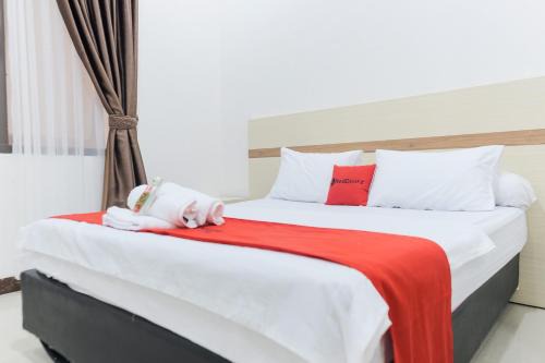 Jambi Hotel | RedDoorz Syariah @ Jalan Ir Haji Juanda Jambi