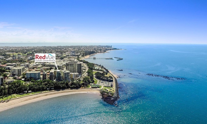 Redcliffe Hotel | Redvue Apartments