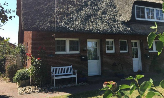 Eiderstedt House | Reetdachhaus Nordseebrise