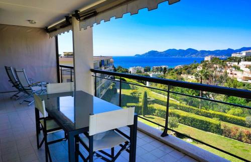 La Croix des Gardes Apartment | Ref BEAUSITE - Palmes d'Or Properties