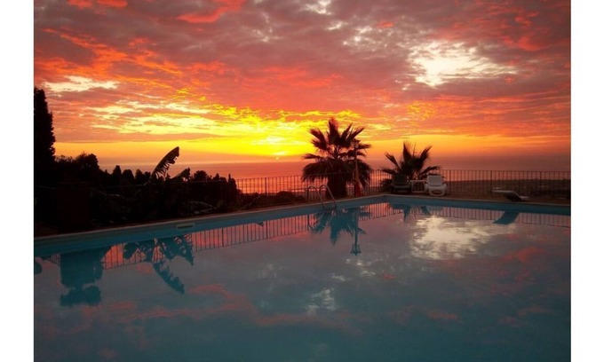 Coste Villa | REFINED - VERY PANORAMIC APARTMENT IN A VILLA WITH POOL