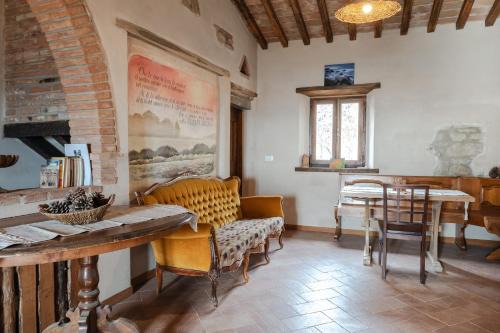 Gaiole in Chianti Apartment | Reggioli- Appartamento Falegname