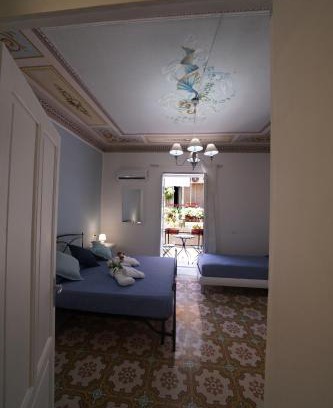 Lascari Bed & Breakfast | Regina Stella