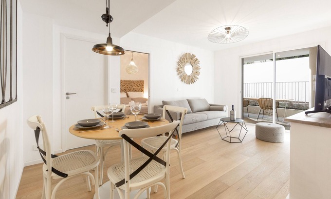 Antibes Apartment | Reibaud RDC Brand New 2 BR Pool, Parking, AC