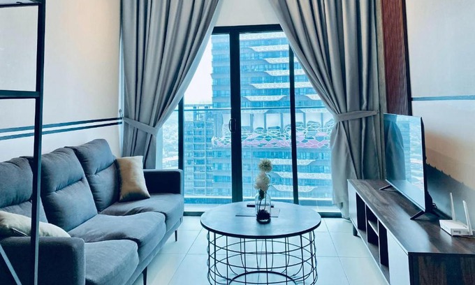 Ampang Apartment | Reizz by Aayu Residences - 10mins to KLCC, 2 mins to Gleneagles Hospital